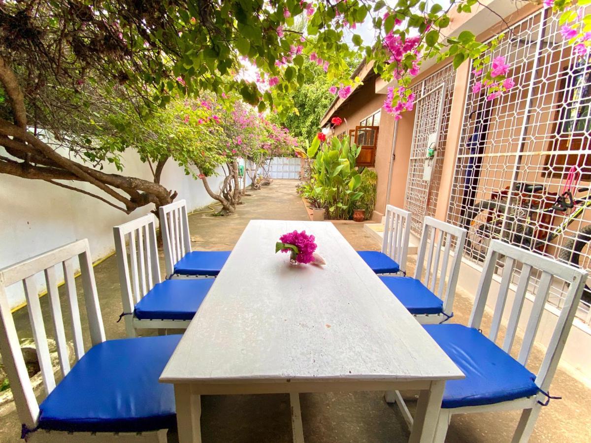 Villa Orchid Beach Guest House Bwejuu Zewnętrze zdjęcie