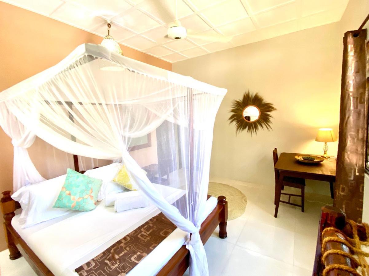 Villa Orchid Beach Guest House Bwejuu Zewnętrze zdjęcie